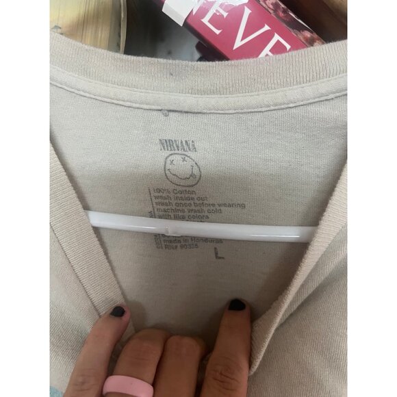 Nirvana shirt - Picture 2 of 2